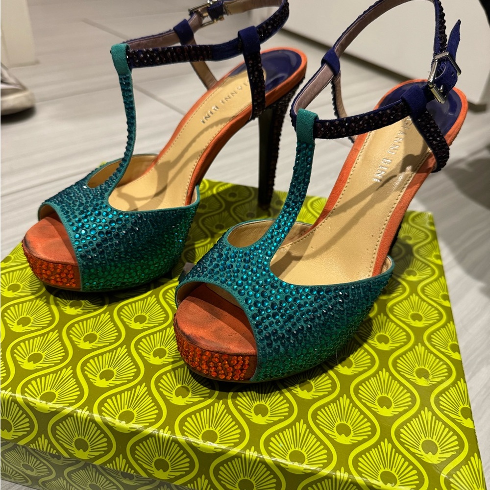 Gianni Bini Blue Purple and Orange Heels